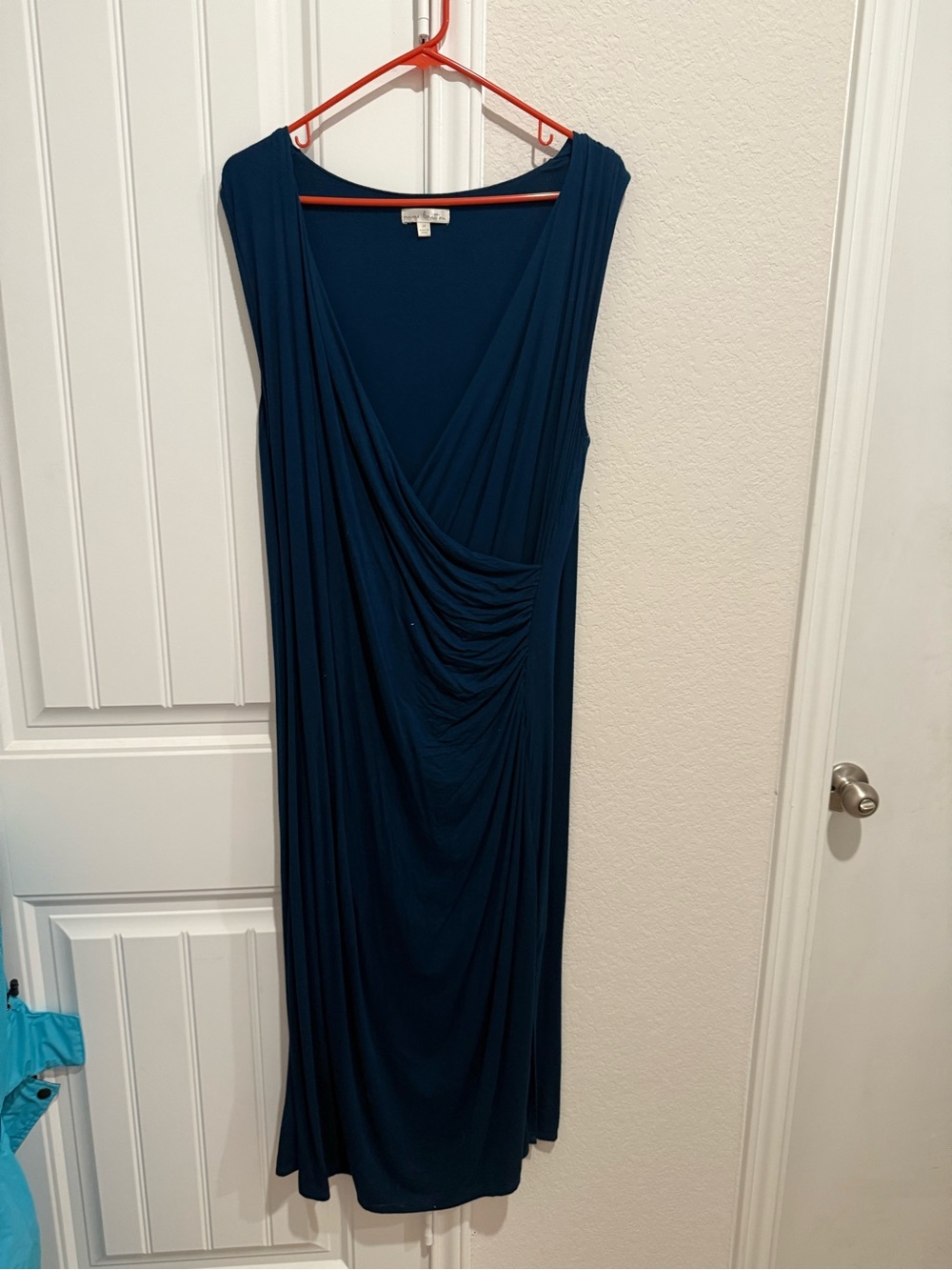 nine britton Teal-Blue Sleeveless Draped V-Neck Midi Dress